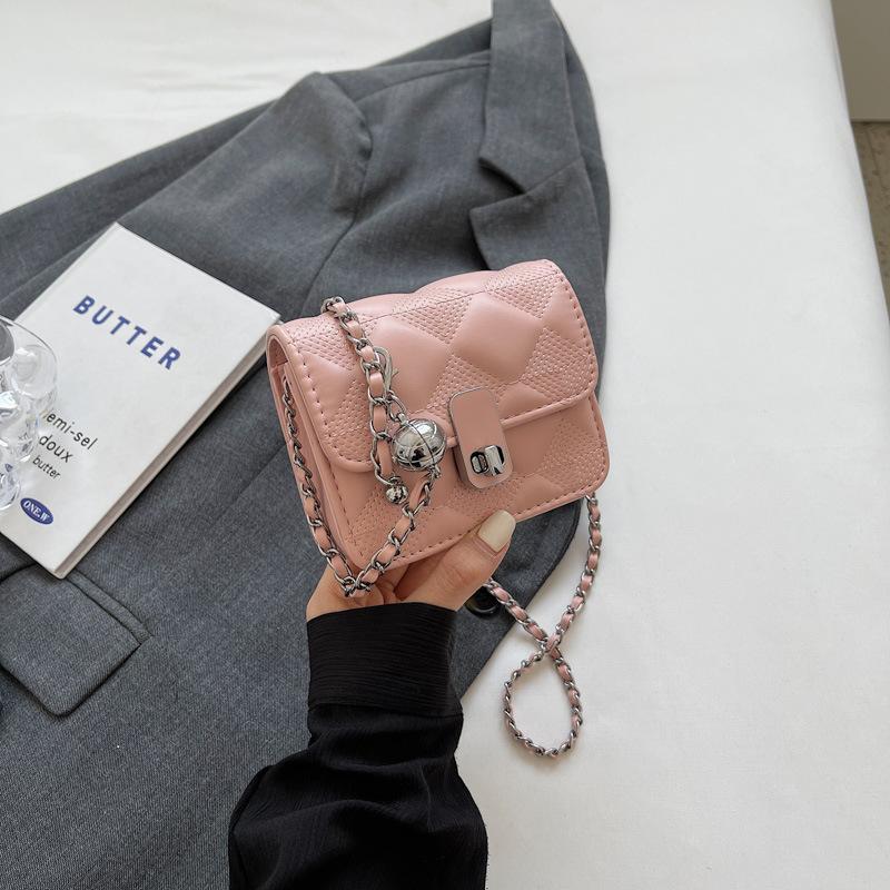 Small Bag Women's New Fashion High-end Fashion Diamond Shoulder Bag Chain Messenger Bag Small Square Bag