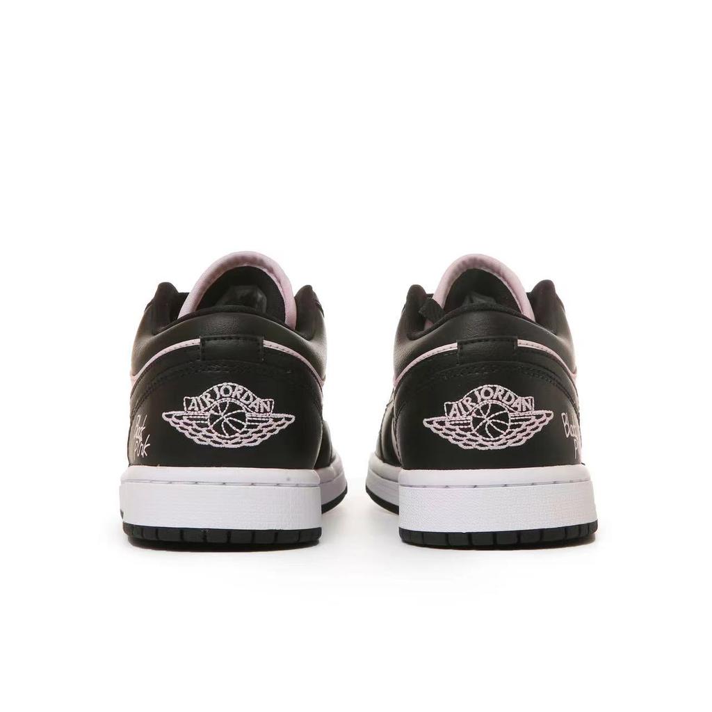 Jordan Zapatillas de Baloncesto Air Jordan 1 Resistentes a la Abrasión de Caña Baja Vintage Unisex Negro Rosa DC0774-101(Equipo243-)
