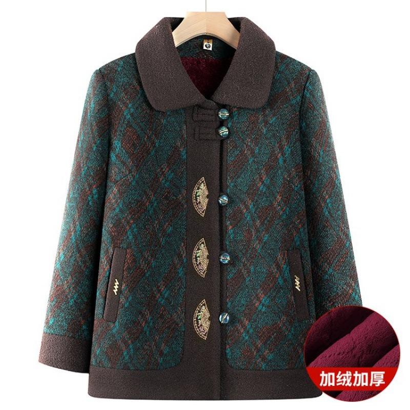 Middle-aged elderly new grandma winter woolen coat plush old lady clothes thickened mother top