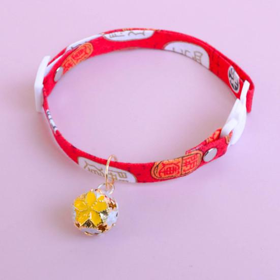 Coleira para animais de estimação estilo japonês, vestimenta ajustável, coleira para cães e gatos, com sino