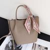 2025 New High-End Bucket Bag, Genuine Leather, Large Capacity, Women's Bag, Top Layer Cowhide, Commuting Basket Bag