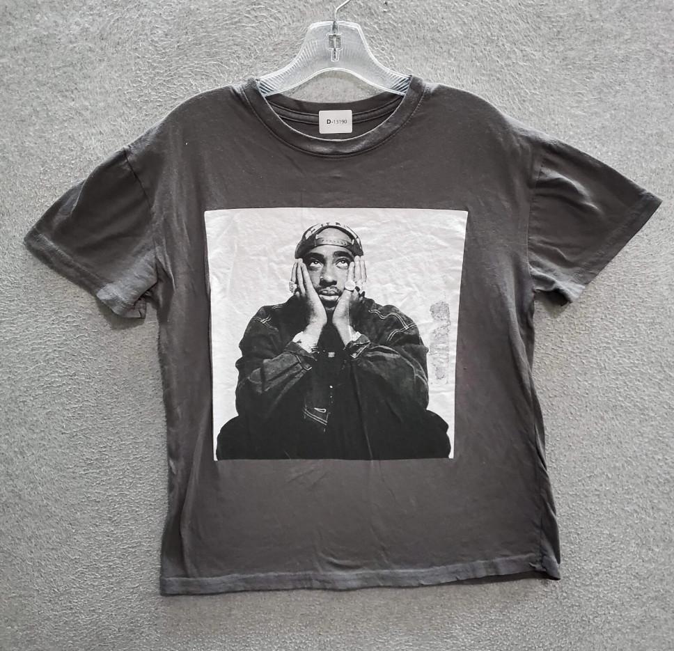 TUPAC Men T-Shirt Medium Gray Tupac Shakur Portrait Graphic Short Sleeve Tee L