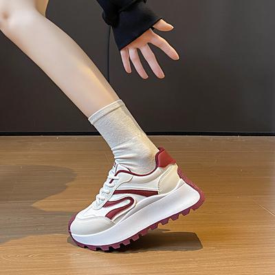 Novos tênis de pai para mulheres, tênis esportivos de corrida para estudantes da primavera, tênis casuais com solas grossas elevadas