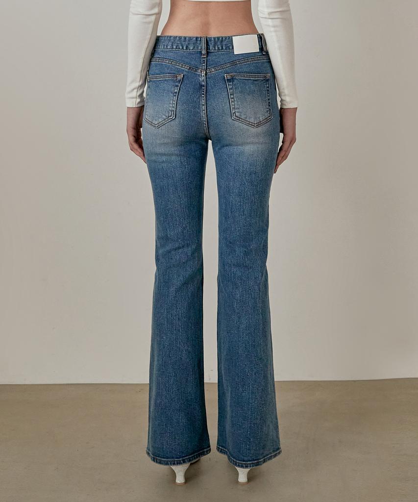Isibchilwai Mid-Blue Wide Bootcut - D002