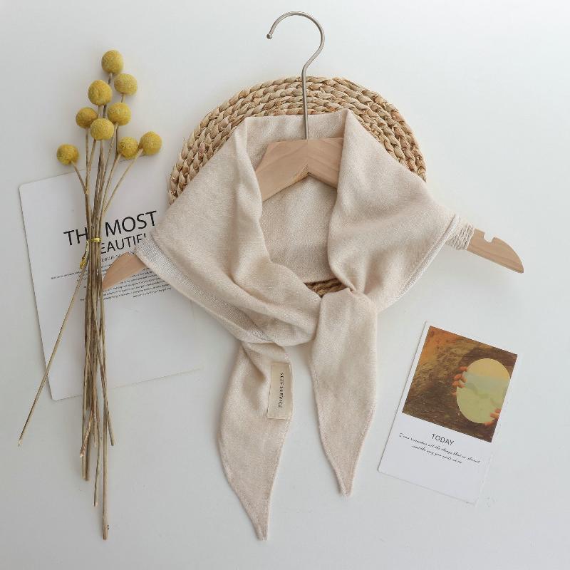 Temperamentní pletená kostkovaná trojúhelníková šála Šála s prémiovým vzhledem Dámská teplá šátek na hlavu Multifunkční ležérní malá šála