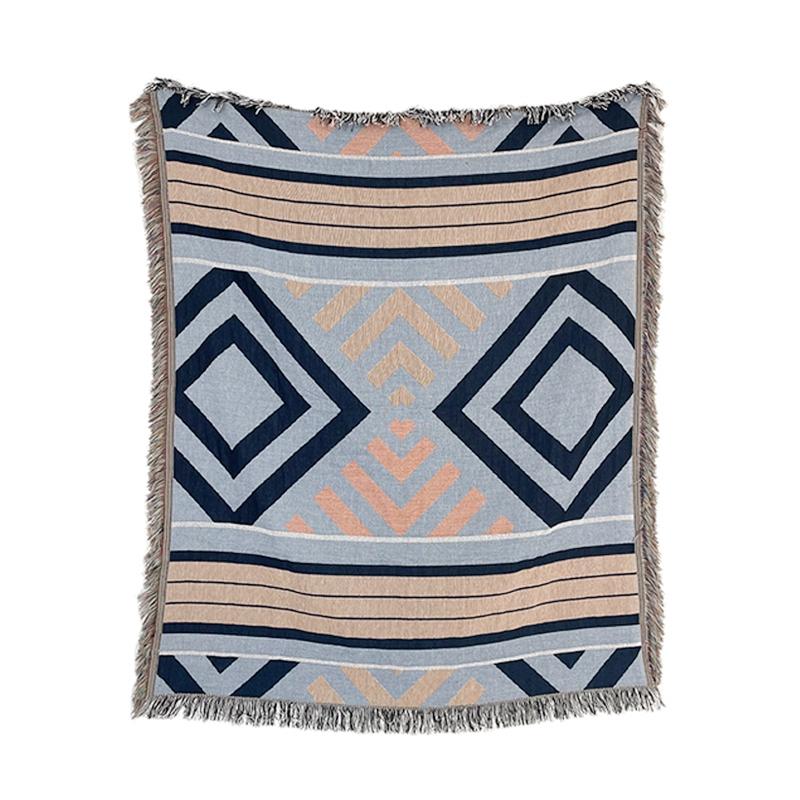 Jacquard Woven Throw Blanket Kids Adult Little Mermaid Blanket Rugs With Tassel