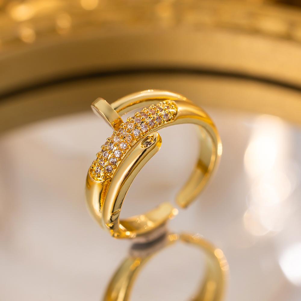 Exquisite super flash zircon ring for girls, light luxury, high-end sense opening adjustable ring, simple real gold electroplating