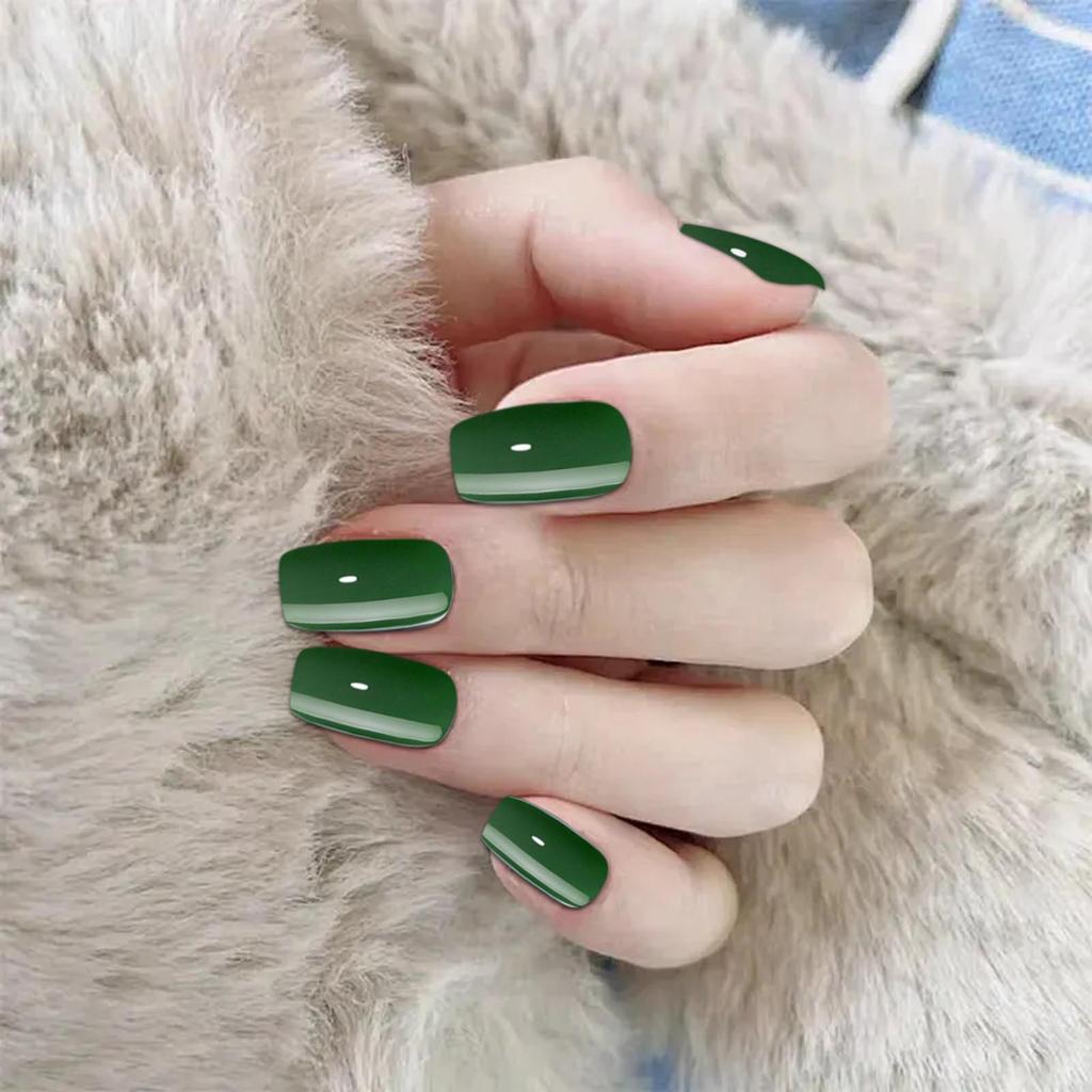 Unghii false scurte, high-end, de culoare uni, la modă, în stil european, verzi, care fac pielea să pară mai deschisă, tipsuri gata de purtat