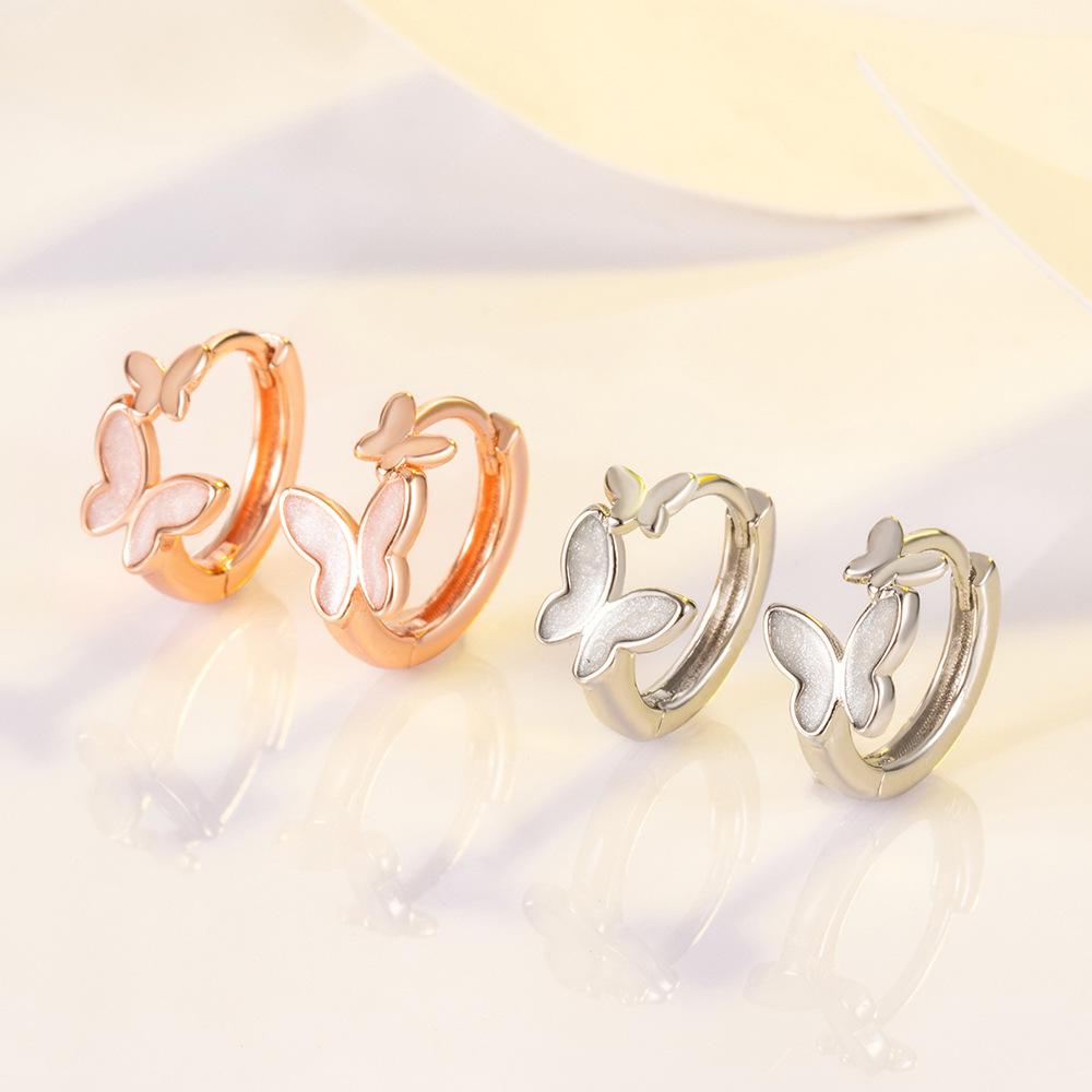 Náušnice s motýly ve tvaru písmene Malé a sladké jemné náušnice Design se zvláštním zájmem Lehký luxusní vysoce smyslný elegantní náušnice