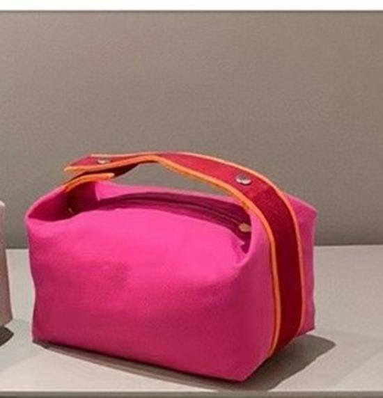 2025 Contrast Color Canvas Lunch Bag & Toiletry Cosmetic Handbag - Women's One-Shoulder Large Capacity