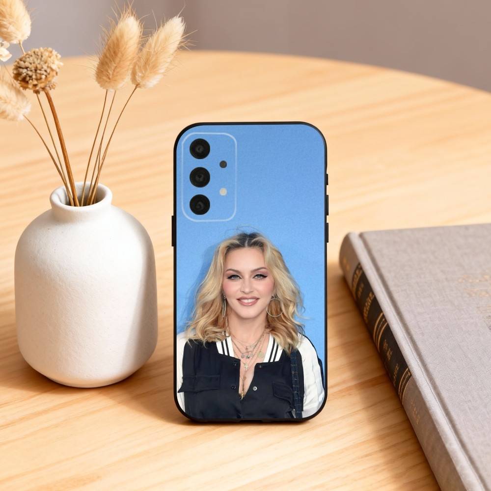 M-Madonna Ciccone Phone Case For Samsung S25,24,23,22,30,21,10,9,Ultra,Plus,Lite,FE,4,5 G Soft Black Case