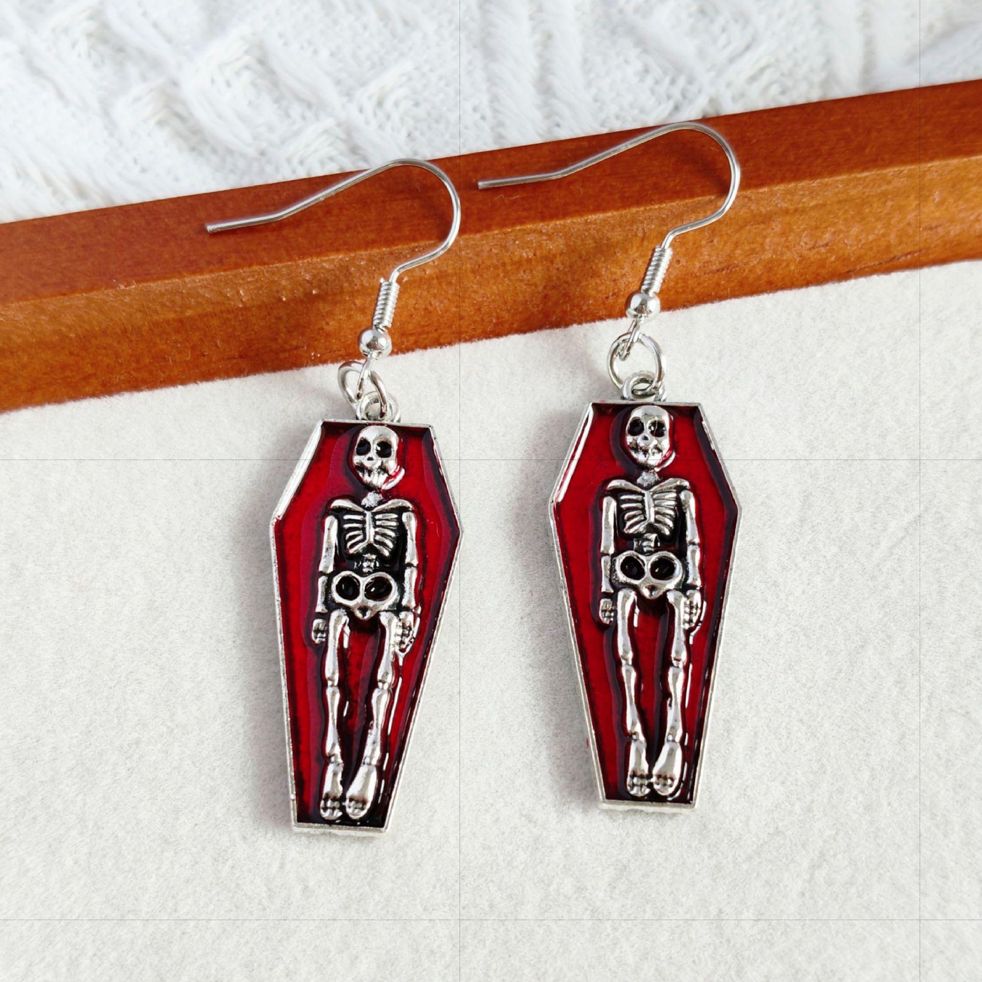 Gothic Red Skull Coffin Pendant Earrings красный