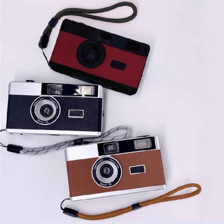 Modern 35mm Film Camera with Flash Unleash Your Creativity in Film Photography