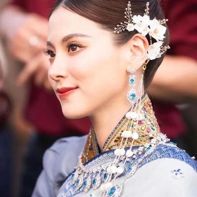 Accesorii pentru păr – Bijuterii pentru păr