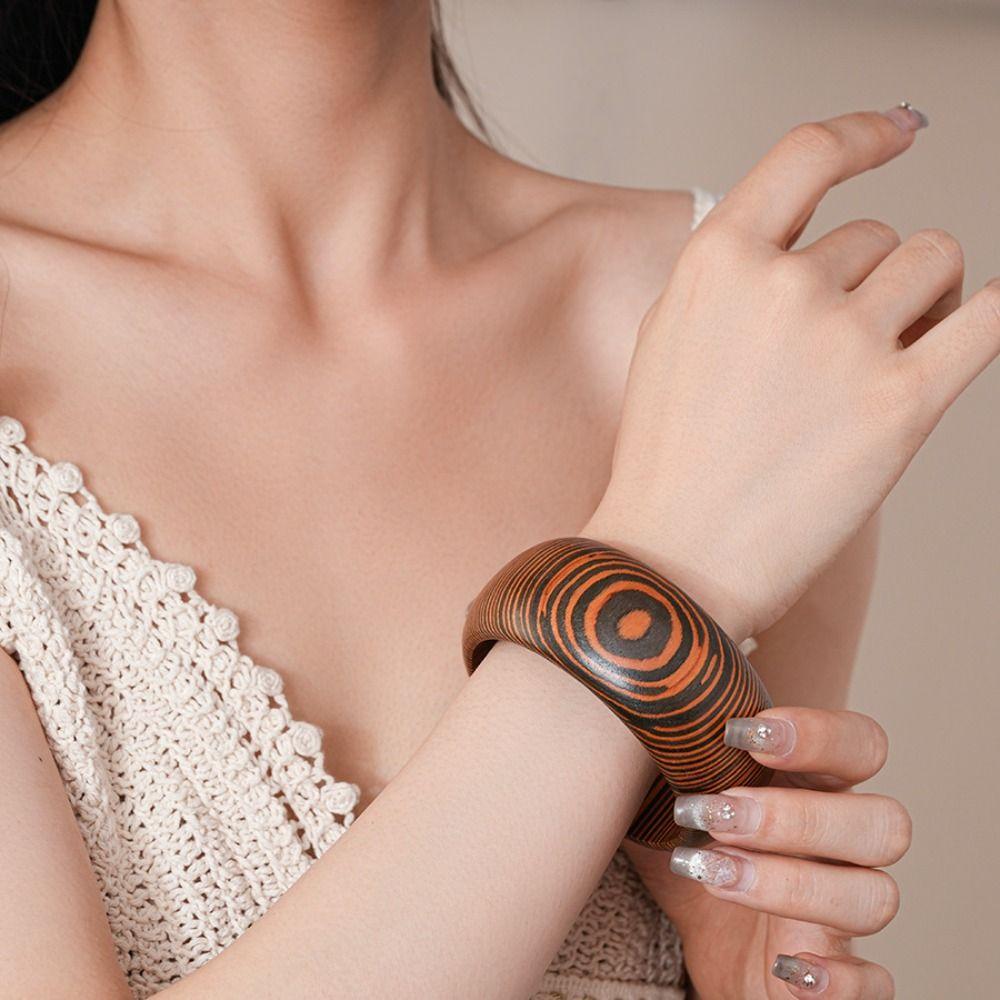 Minority Design Wood Wide Bangle Europe American Style Retro  Hand Ring  Gift