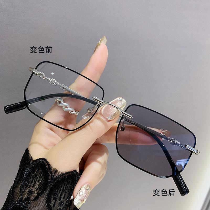 

-1.25 -1.75 -2.25 -4.0Photochromic Myopia Glasses Frameless Lenses Anti Blue Light Non Prescription Flat Glasses Fashion Glasses 0