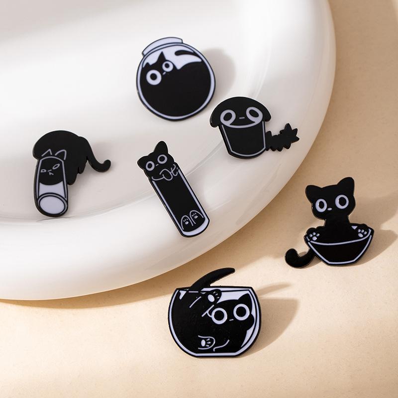 Cute Cartoon Little Black Cat Brooch Black Kitten Liquid Cat Personality Black Cat Alloy Badge Clothing Accessories