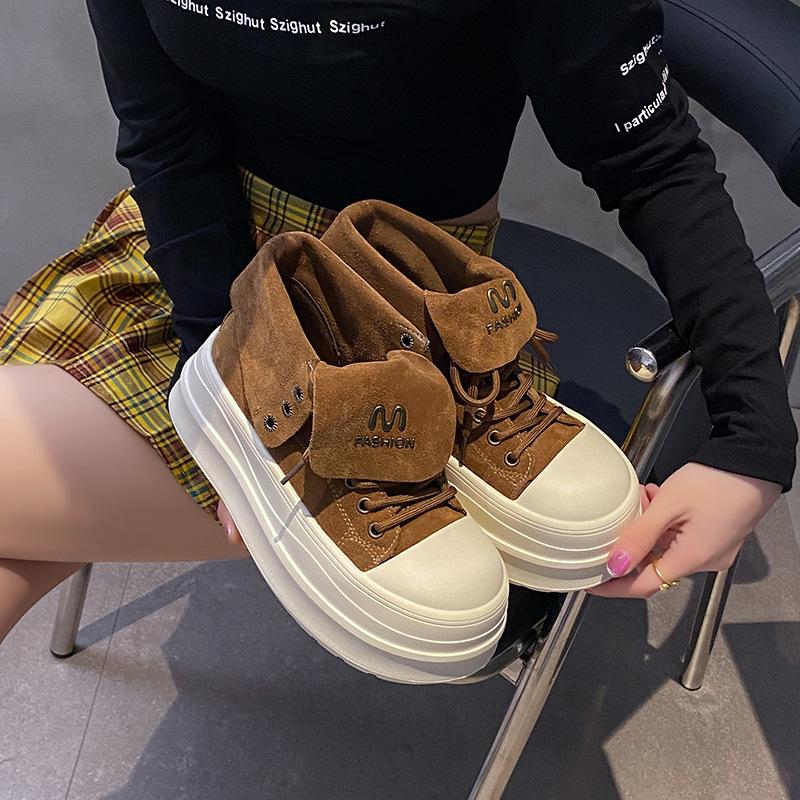 2025 early autumn new fashion Korean version platform muffin shoes women's high-top shoes versatile lace-up heightening casual board shoes