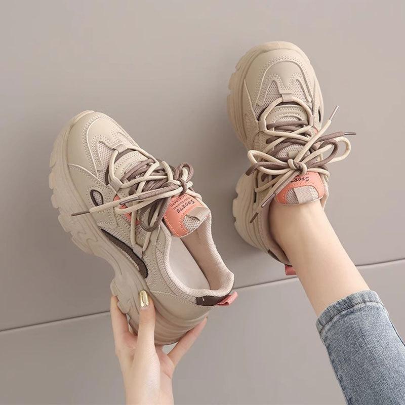 Kleine weiße Schuhe mit dicker Sohle, kleine Sneaker für Damen, 2025 neu, beliebt für Frühling und Herbst, atmungsaktives Mesh, Dad-Schuhe für Damen