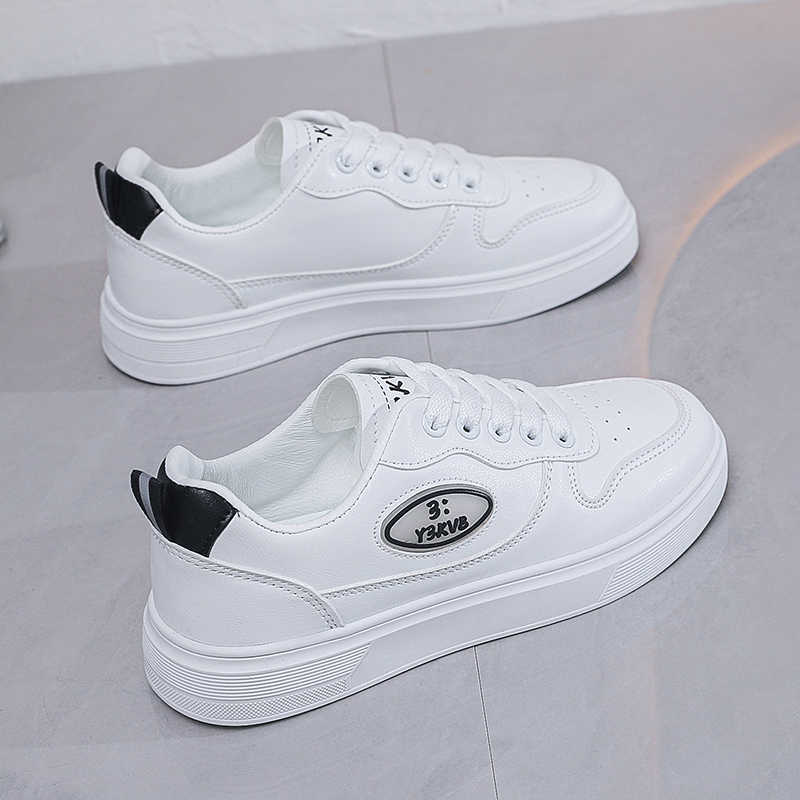 Fashion Rubber Sole Platform Women Shoes Mining Damske Hiking Boots Women Sneakers Sport Stylish Brands Sporty Pie New Arrival