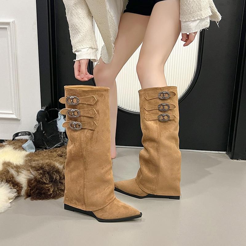 Western Cowboy Pointed Toe Boots Women Autumn Winter Retro Metal Buckle Decorated Suede Tall Skinny Knight Boots