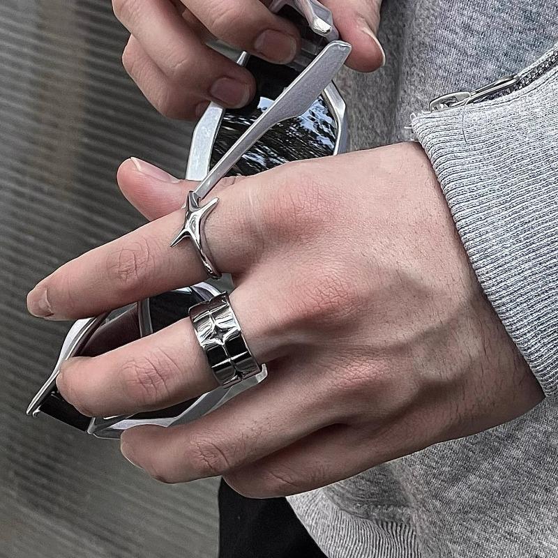 Fashion Vintage Silver Color Cross Star Rings for Women Men Punk Gothic Unisex Rings Festivals Party Jewelry Daily Accessories