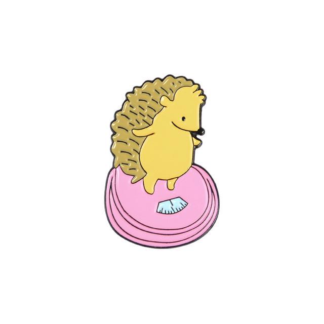 Charming Little Hedgehog Learning & Writing Brooch Set