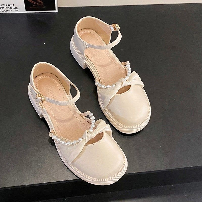 Super fairy pearl French soft sole with skirt small leather shoes schoolgirl sandals 2025 summer new Mary Jane sandals