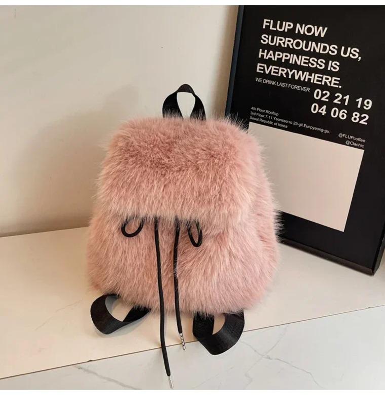 Autumn and winter fur bag for women  new fashion and elegant high-end versatile fur bag with fashionable pockets