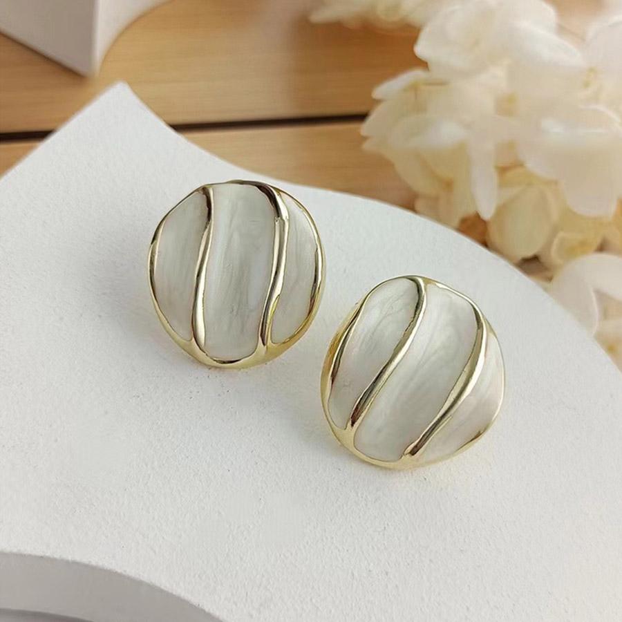 Dropping Oil Earrings For Women Personalized Green White Aesthetic Stud Earring Luxury Designer Jewelry Gift