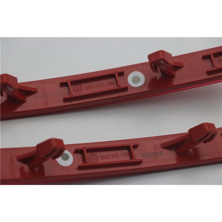 Volkswagen Tiguan 10-17 Zadní nárazník Výstražný odrazový pruh