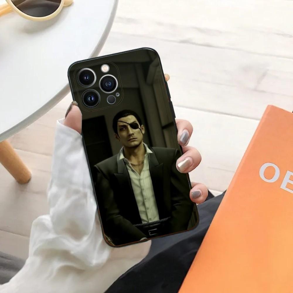Yakuza 0 Game Phone Case For iPhone 15,14,13,12,11,Plus,Pro Max,XS,X,XR,SE,Mini,8,7 Soft Silicone Black Cover