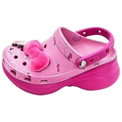 Hello Kitty Bay Clog Cute and Stylish Hole Shoes Women's Pink
