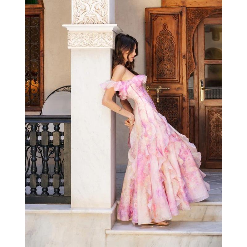 

Seaside vacation style suspender skirt yarn ruffle edge beach dress atmosphere long dress elegant fairy fan XXL рожевий