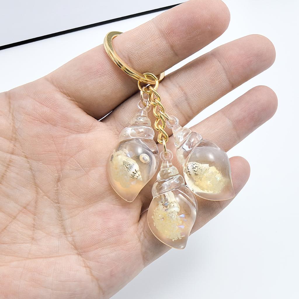 Luminous Transparent Conch Keychain Y2k Trendy Bag Pendant for Women Couple Family Keychain Pendant