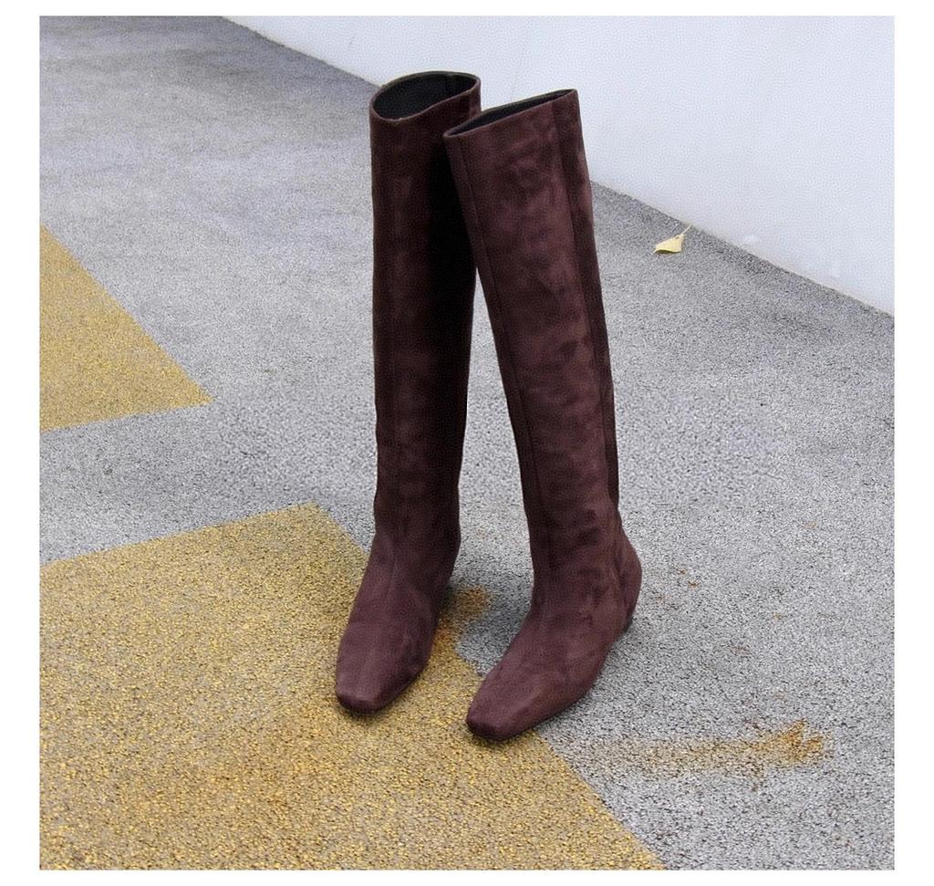 Minimalist Style Flat Bottom Inner Height Increase Boots Women's 2025 New Popular High Knight Boots Square Sleeve Thin Boots