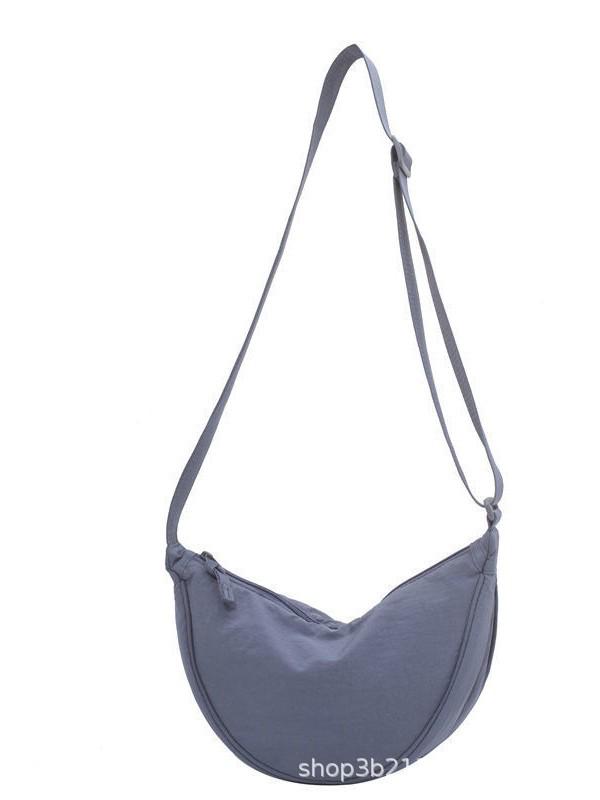 Autumn 2025 Women's Crescent Shoulder Bag: Versatile Japanese Crossbody and Underarm Dumpling Bag
