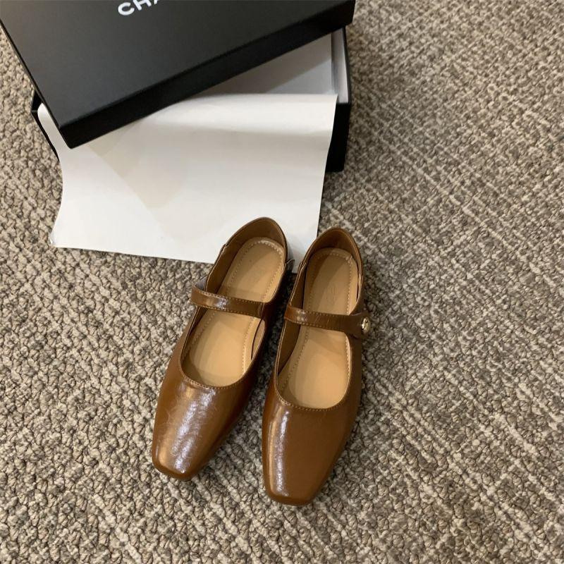 

Commuter single shoes women s flat spring 2025 new Korean version French retro gentle fairy casual Mary Jane shoes 40 коричневый