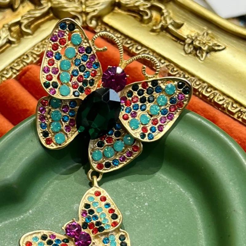 SKEDS Große Broschen mit langen Quasten für Damen Schmetterling Bunte Strasssteine Vintage Schmuck Abendessen Elegante Anstecknadeln