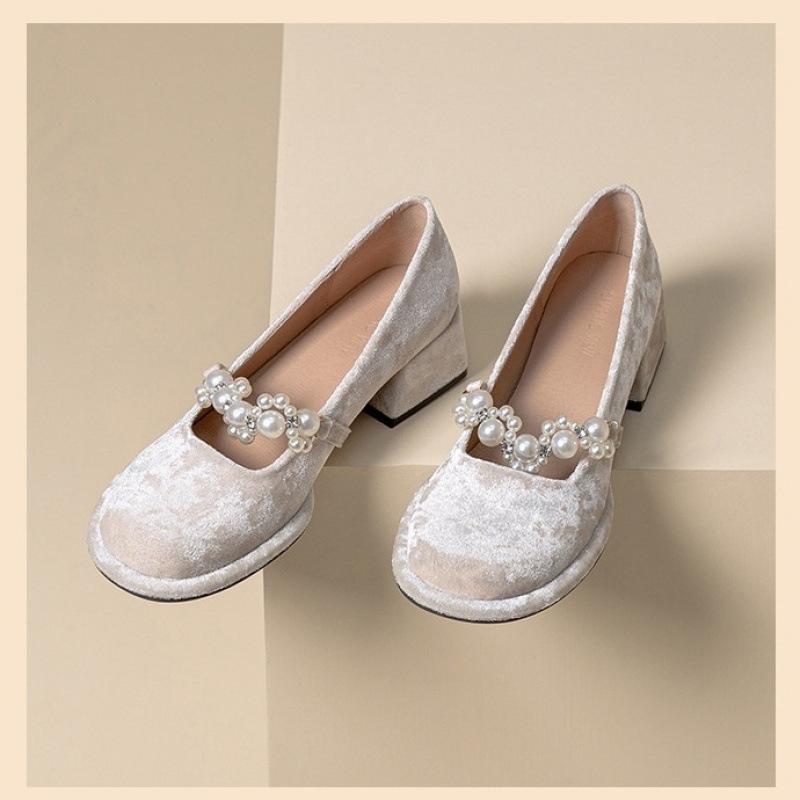 

Версия из коровьей кожи~ Новые китайские туфли высокого класса, французские, маленькие, ароматные, туфли Мэри Джейн, светлые, темпераментные, на толстых каблуках, на высоких каблуках 35