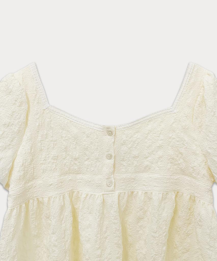 Sseomweeobeoteo Sorbet Lace Blouse - Cream