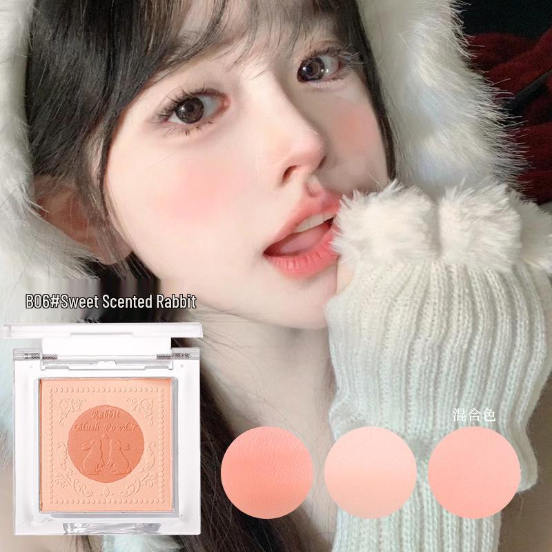 XIXI Rabbit Pupu Sheer Spring Blush: Natural 3D Color, Enhances Complexion, Matte Finish.