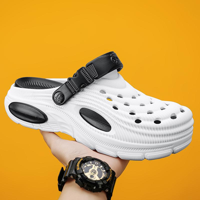 Fashion Clogs Men Sandals Lightweight Breathable Slip-On Sandals Non-Slip Water Shoes for Summer Beach Sandals