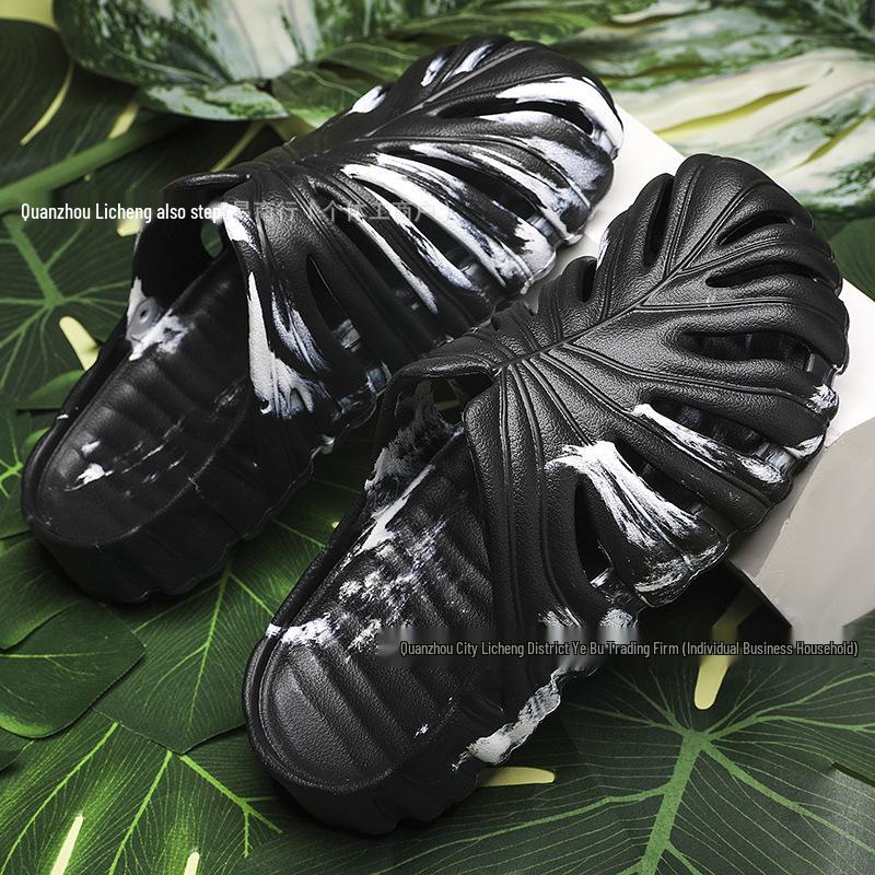 Men's Summer Lightweight Breathable Closed-Toe Monstera Leaf Sandals