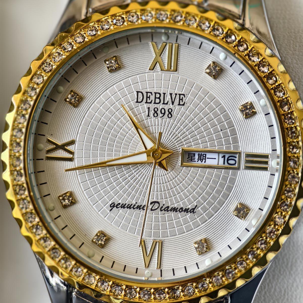 

Модные и стильные автоматические механические часы с ночным светом для мужчин 1