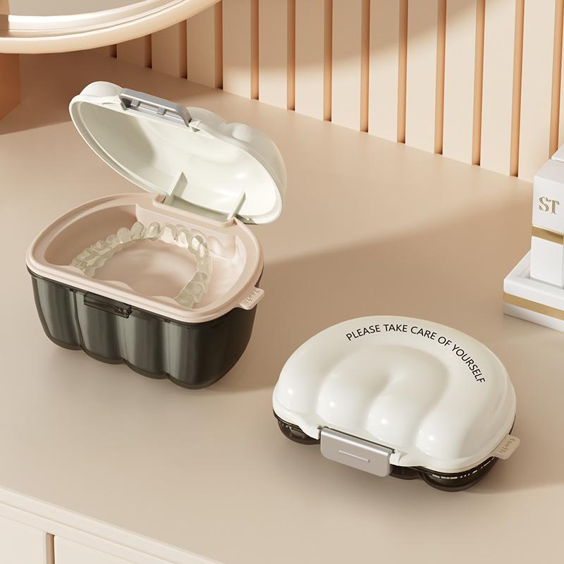Retainer Portable Storage Box Invisible Braces Box Table Cleaning Silicone Correction Plastic Dentures Large Storage Box