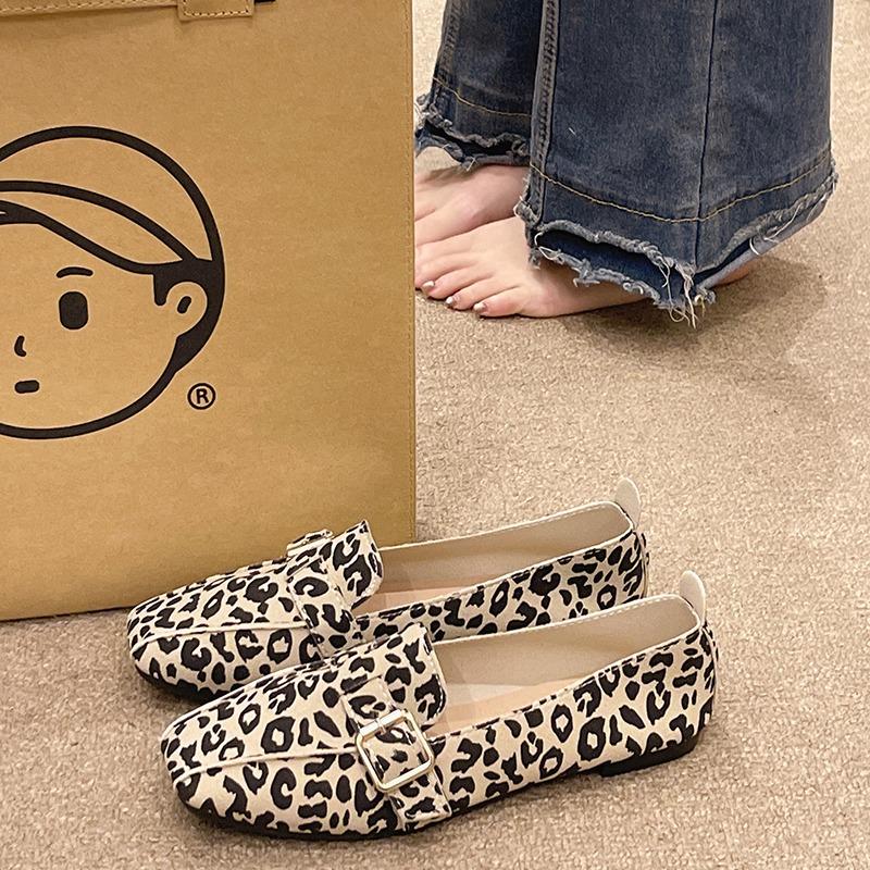 

Fashion 2024 Brand Women s Shoes Slip on Women s Flats Fashion Leopard Print Daily Flats Women New Plus Size Square Toe Flat Low Heels 35