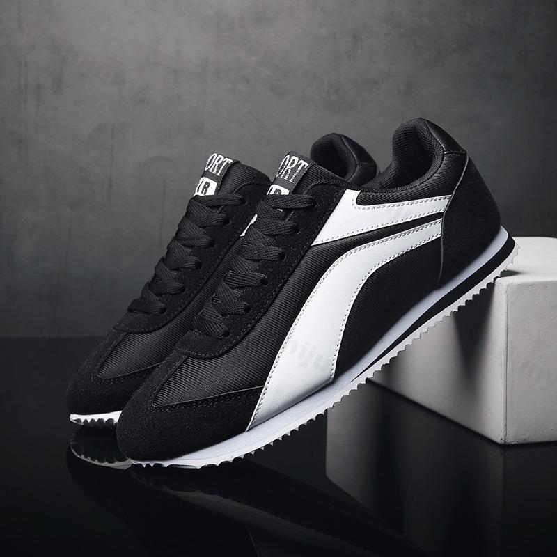 Fashion Men's Retro Casual Shoes Sneakers 2025 Summer Male Anti-slip Outdoor Sports Leisure Shoes Soft Sole Running Fashion Walking Shoe