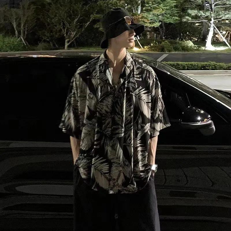 

Мужская черная рубашка с коротким рукавом с принтом пальмовых листьев, кубинский воротник, свободный крой, гавайская, пляжная, повседневная M чёрный