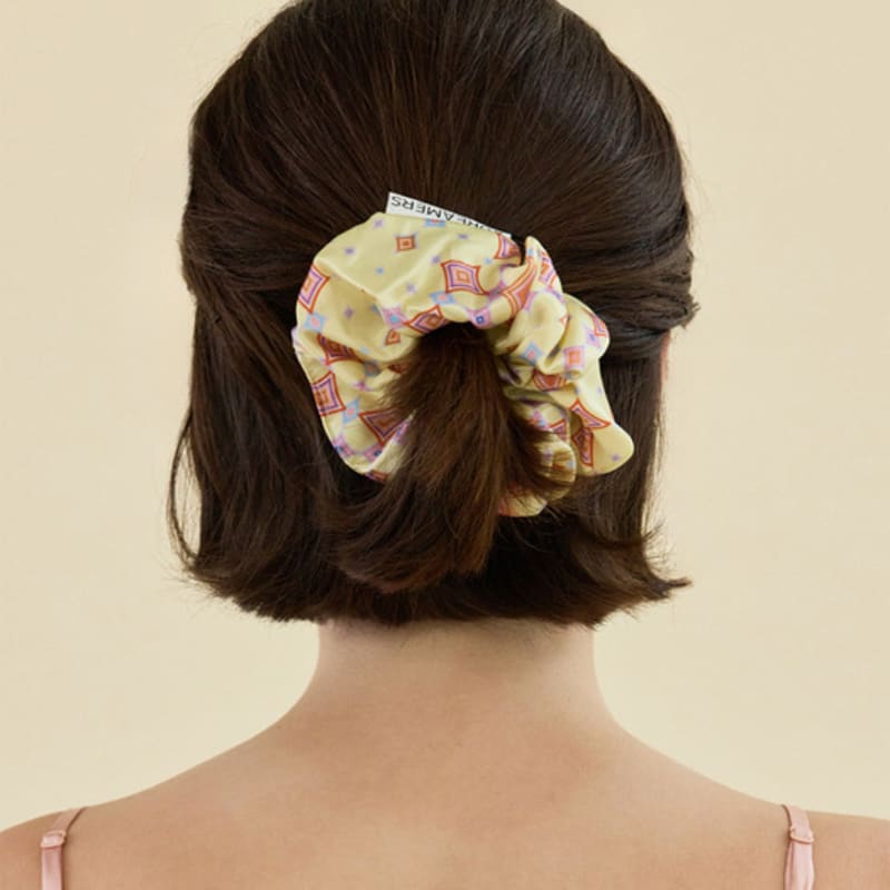 2DREAMERS Ember Grid Silk Scrunchie